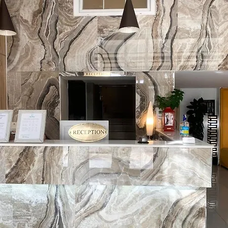 Park Tirana Yzberishti