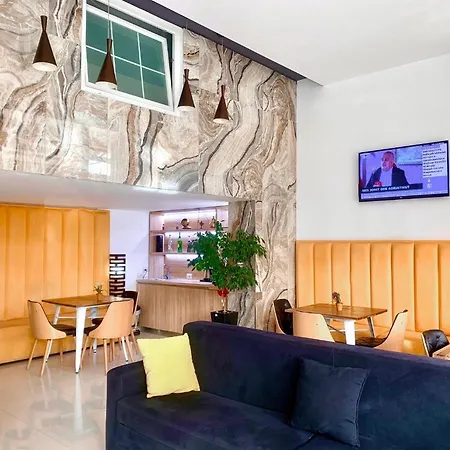 Park Tirana 3* Yzberishti