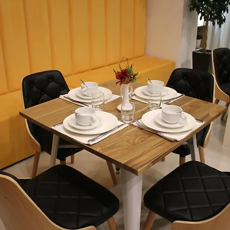 Park Tirana Hotell