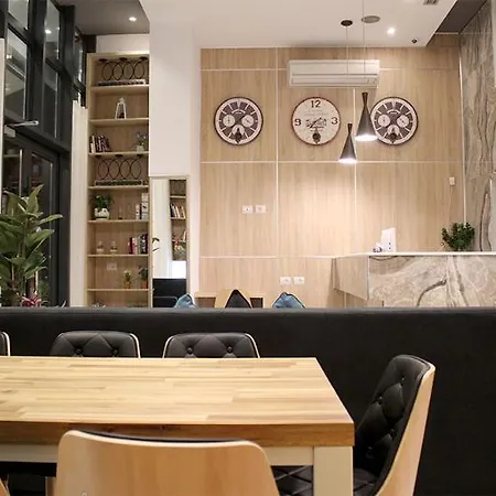 Hotel Park Tirana 3*