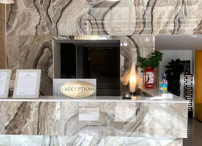 Park Tirana Yzberish