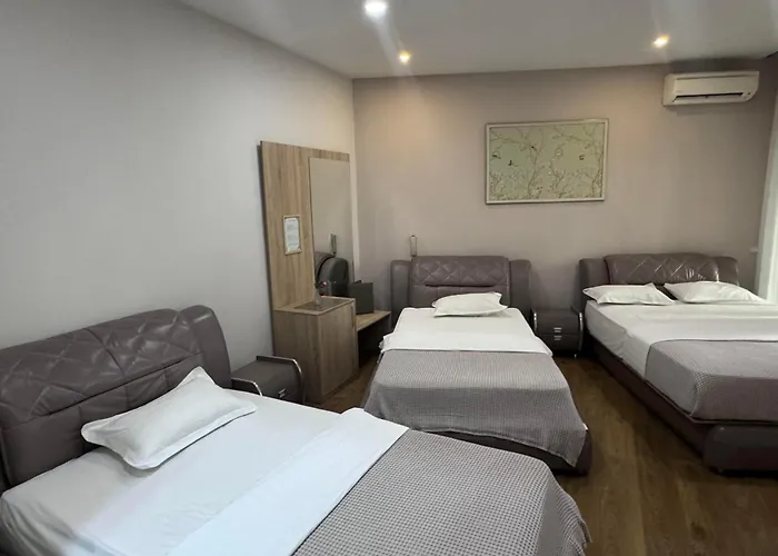 Hotel Park Tirana 3*