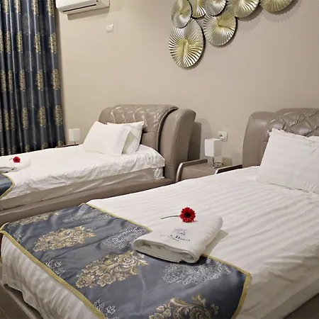 酒店 Park Tirana 3*