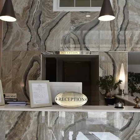 Park Tirana Hotel Yzberishti