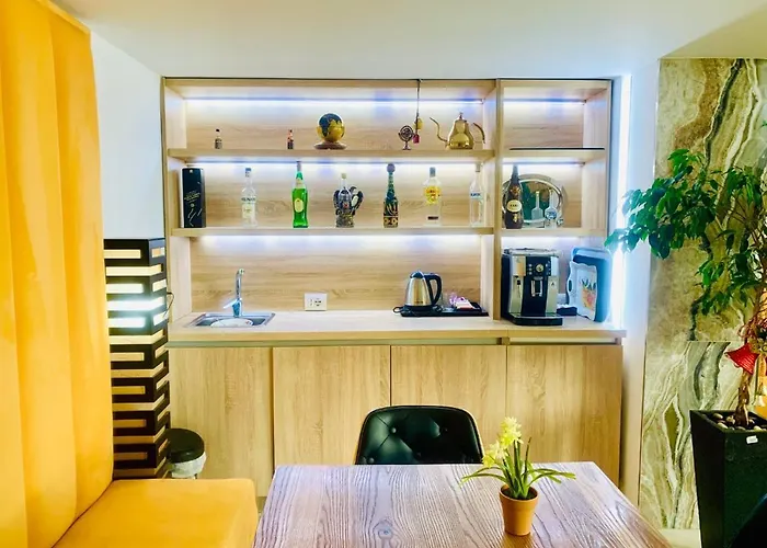 فندق Park Tirana