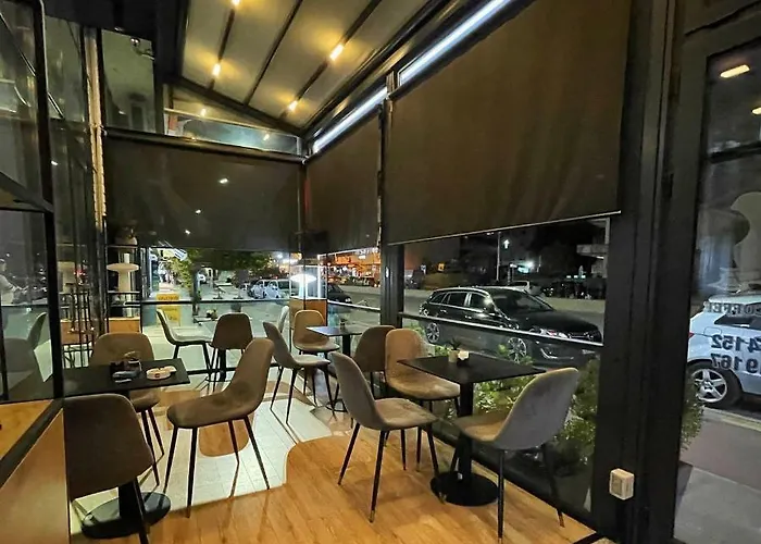 Park Tirana Hotell 3*