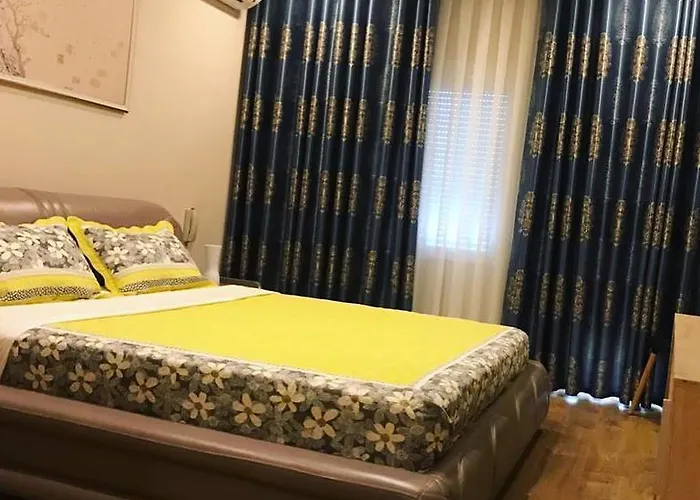 فندق Park Tirana