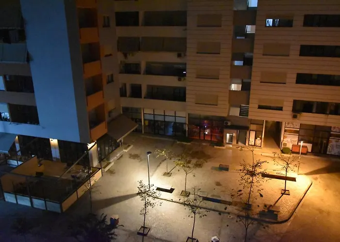 Park Tirana فندق